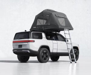 R1S Three-Person Tent